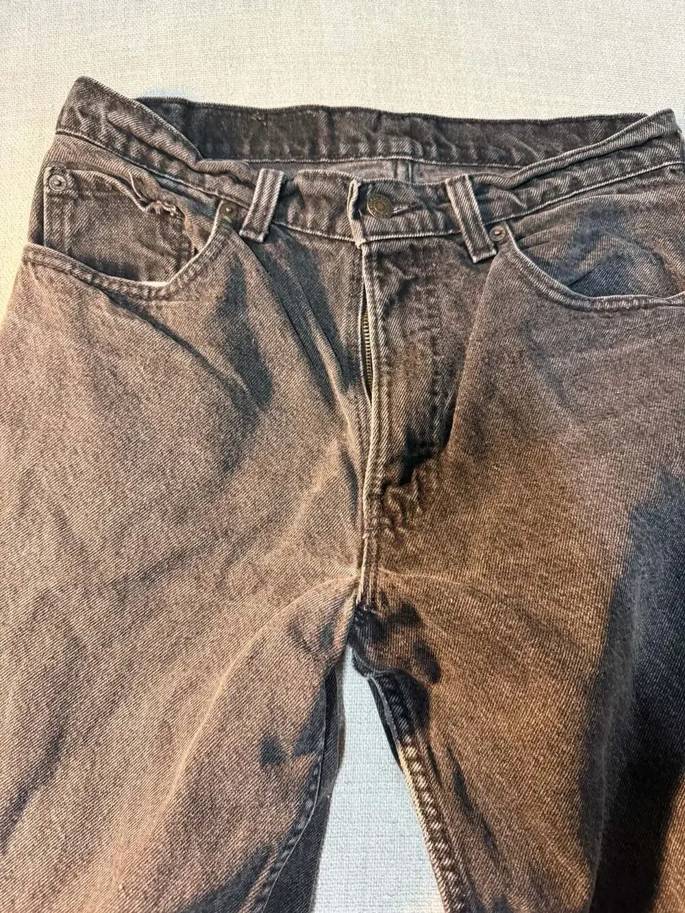 Levi's 550 Relaxed Fit Tapered Leg Black Jeans
